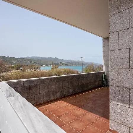 Apartment Agiazi Beachfront