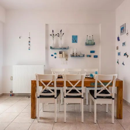Agiazi Beachfront Apartment