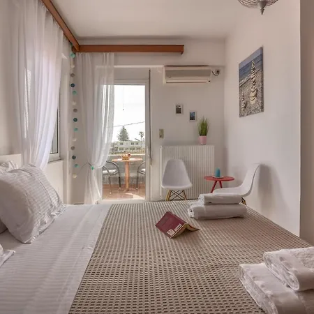 Agiazi Beachfront Apartamento