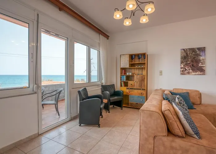 Διαμέρισμα Agiazi Beachfront *