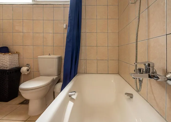 Agiazi Beachfront 하니아